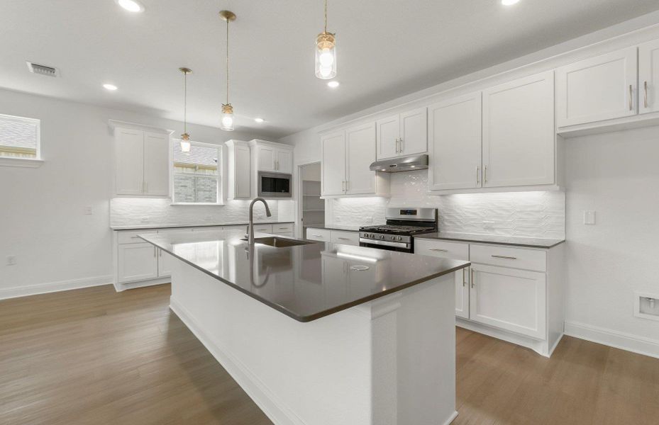 Furnished interior view inside a new home in Sun City Texas, Georgetown (Image 17). Furnished interior view inside a new home in Sun City Texas, Georgetown (Image 17).