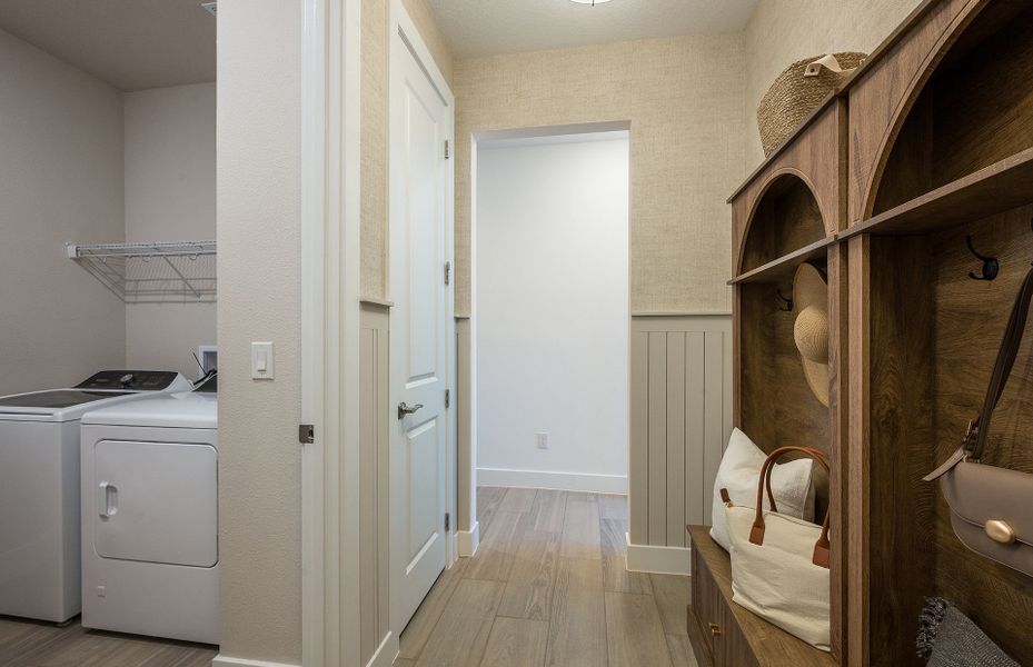Representative furnished interior of a home built from the Berkley Grand by Pulte Homes in Two Rivers, Zephyrhills (Image 19).