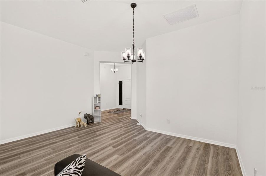 Spacious, unfurnished interior of a new home in , The Villages (Image 22).