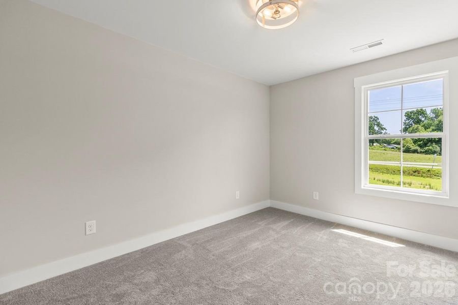 Spacious, unfurnished interior of a new home in , Lincolnton (Image 29).