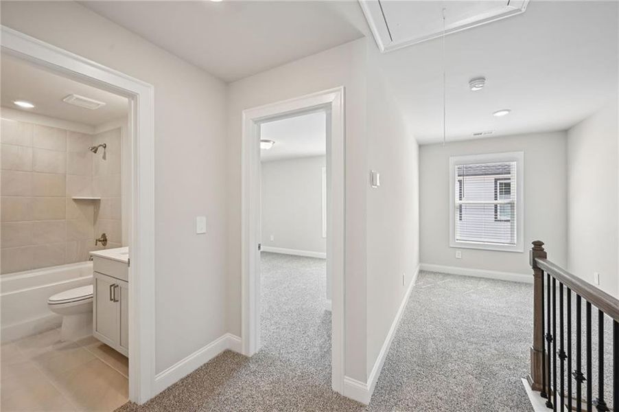 Spacious, unfurnished interior of a new home in Hemingway - Reserve Series, Cumming (Image 24).