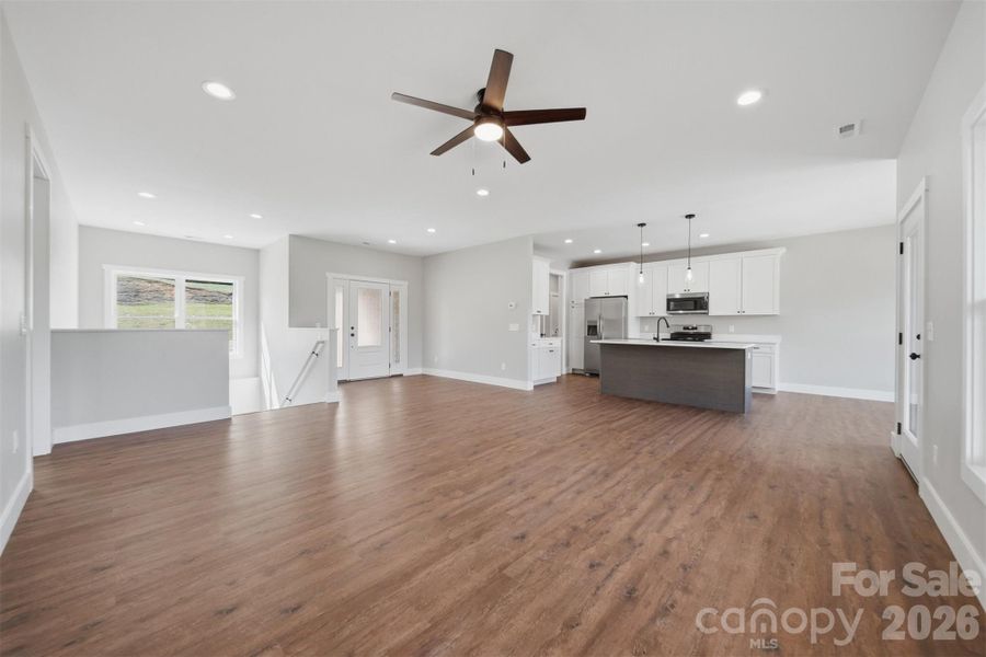 Spacious, unfurnished interior of a new home in , Lenoir (Image 33).