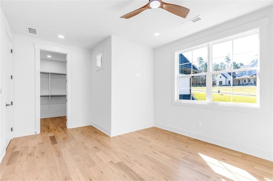Spacious, unfurnished interior of a new home in , Newnan (Image 38). Spacious, unfurnished interior of a new home in , Newnan (Image 38).