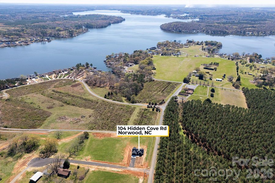 Image 10 of a home in .