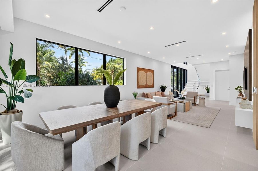 Furnished interior view inside a new home in , Fort Lauderdale (Image 9). Furnished interior view inside a new home in , Fort Lauderdale (Image 9).