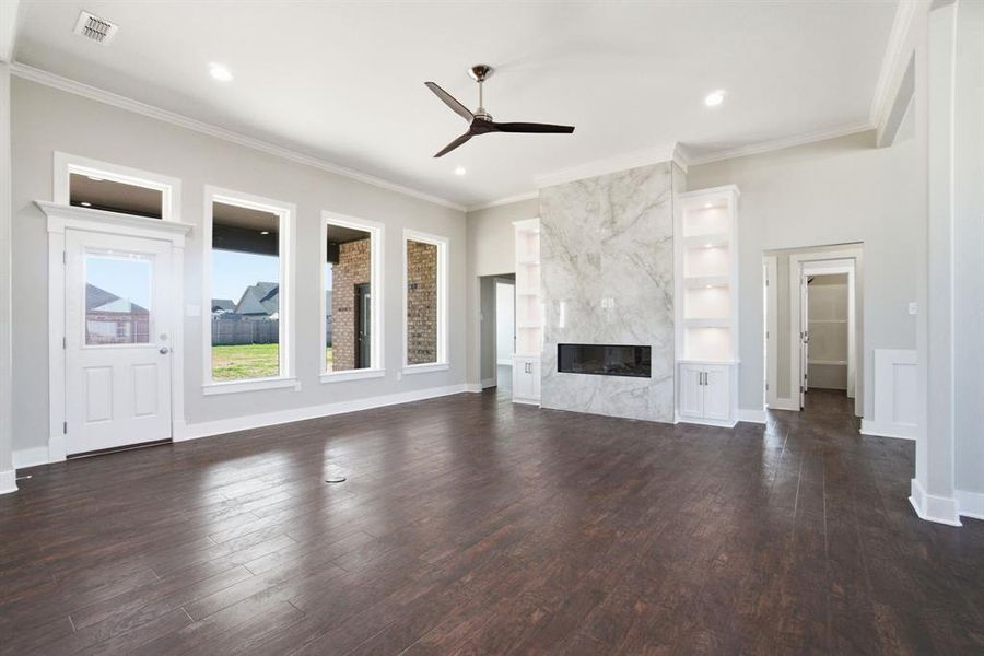 Spacious, unfurnished interior of a new home in , Abilene (Image 30).