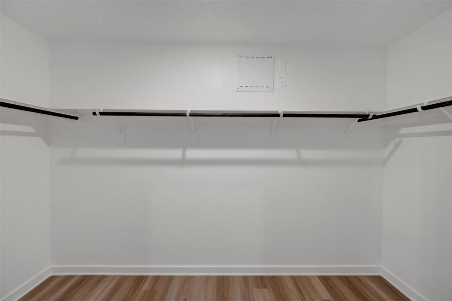 Spacious, unfurnished interior of a new home in Lone Star Landing, Montgomery (Image 36).