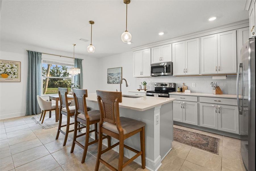 Furnished interior view inside a new home in Summerwoods, Parrish (Image 16). Furnished interior view inside a new home in Summerwoods, Parrish (Image 16).