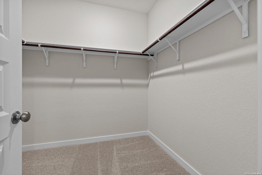 Spacious, unfurnished interior of a new home in Millican Grove, San Antonio (Image 18).