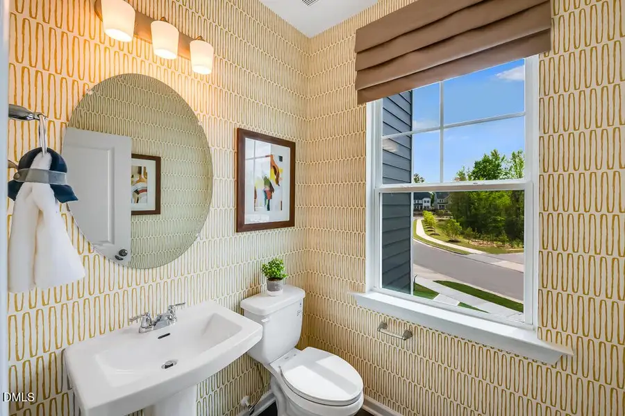 cobblestone-bathroom-003