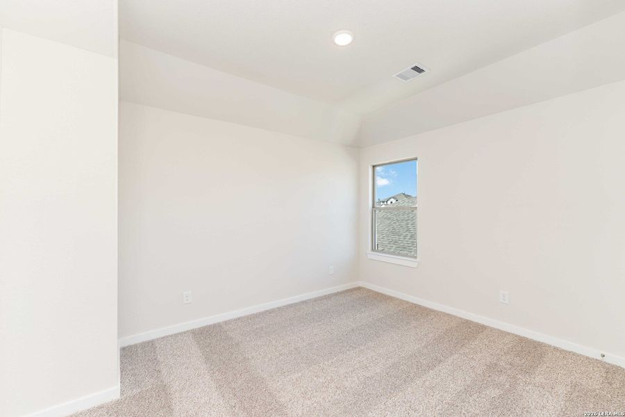 Spacious, unfurnished interior of a new home in Katzer Ranch, Converse (Image 19).