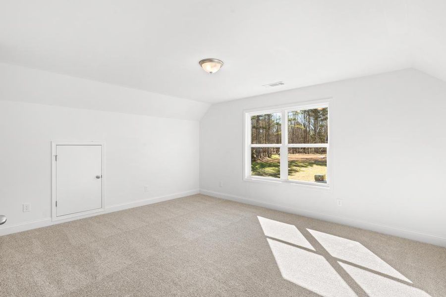Spacious, unfurnished interior of a new home in , Locust Grove (Image 25).