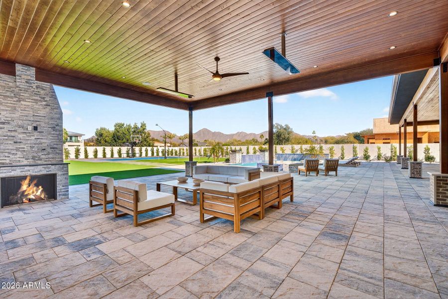 114-web-or-mls-15- E Charter Oak Rd (1)