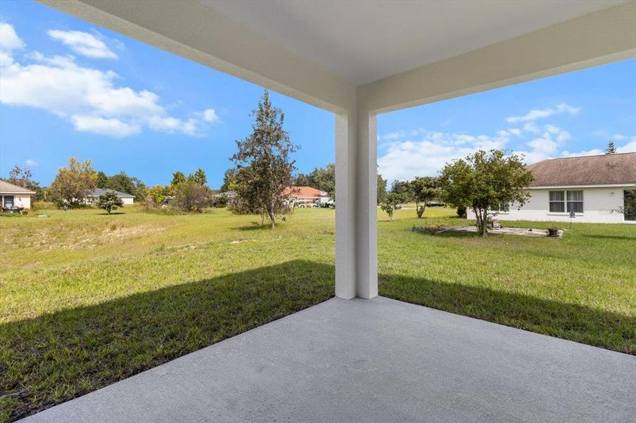 Exterior details and patio area of a home in , Ocala (Image 28).