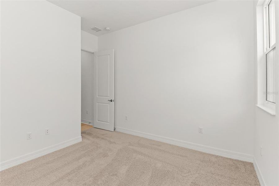Spacious, unfurnished interior of a new home in The Reserve at Victoria, Deland (Image 54). Spacious, unfurnished interior of a new home in The Reserve at Victoria, Deland (Image 54).