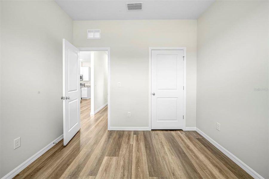 Spacious, unfurnished interior of a new home in , Brooksville (Image 40).