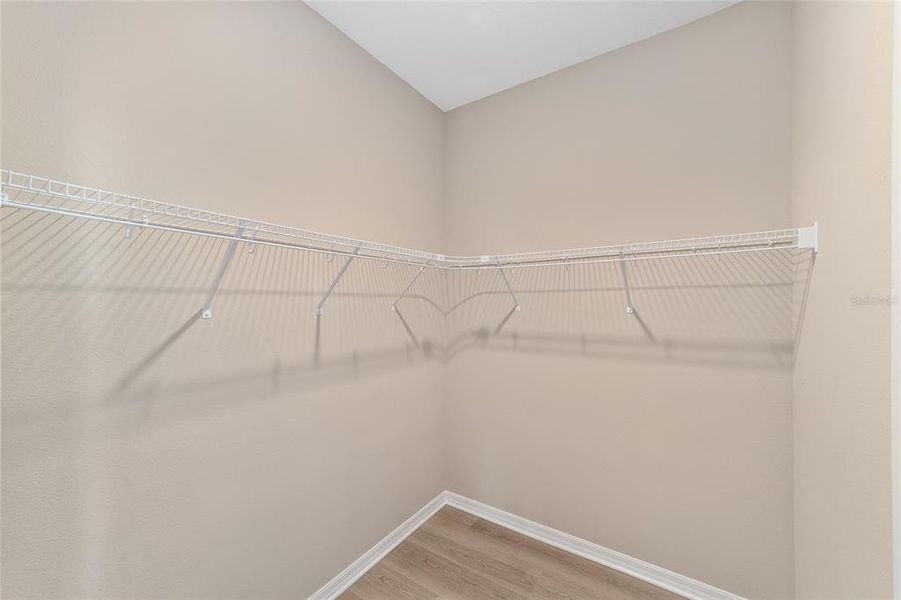 Spacious, unfurnished interior of a new home in , Ocala (Image 40).