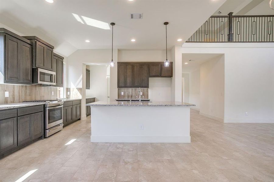 Furnished interior view inside a new home in , Fort Worth (Image 12).