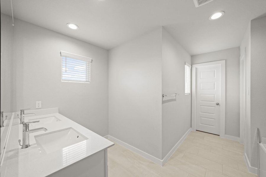 Spacious, unfurnished interior of a new home in , Houston (Image 10). Spacious, unfurnished interior of a new home in , Houston (Image 10).