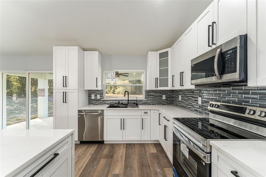 Furnished interior view inside a new home in , Dunnellon (Image 6).