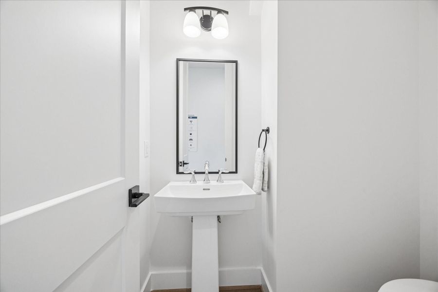 **Not of actual Home** Photos are of on-site model home reflecting finish level & finsihes**