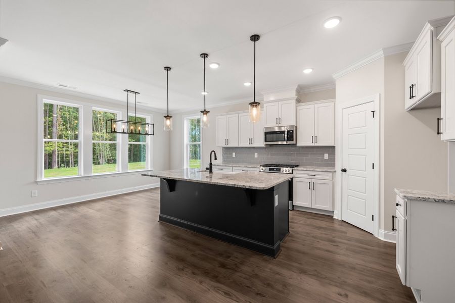 Representative furnished interior of a home built from the The Chandler by RobuckHomes in Baylee Ridge, Selma (Image 137).