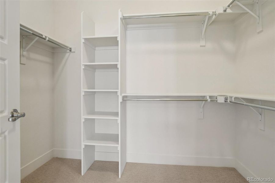 Spacious, unfurnished interior of a new home in , Denver (Image 14).