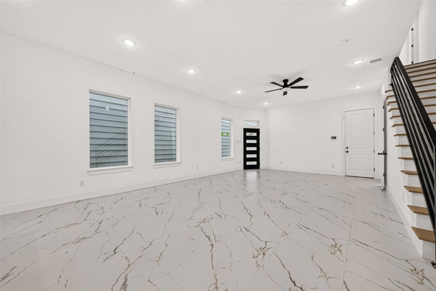 Spacious, unfurnished interior of a new home in , Houston (Image 22).