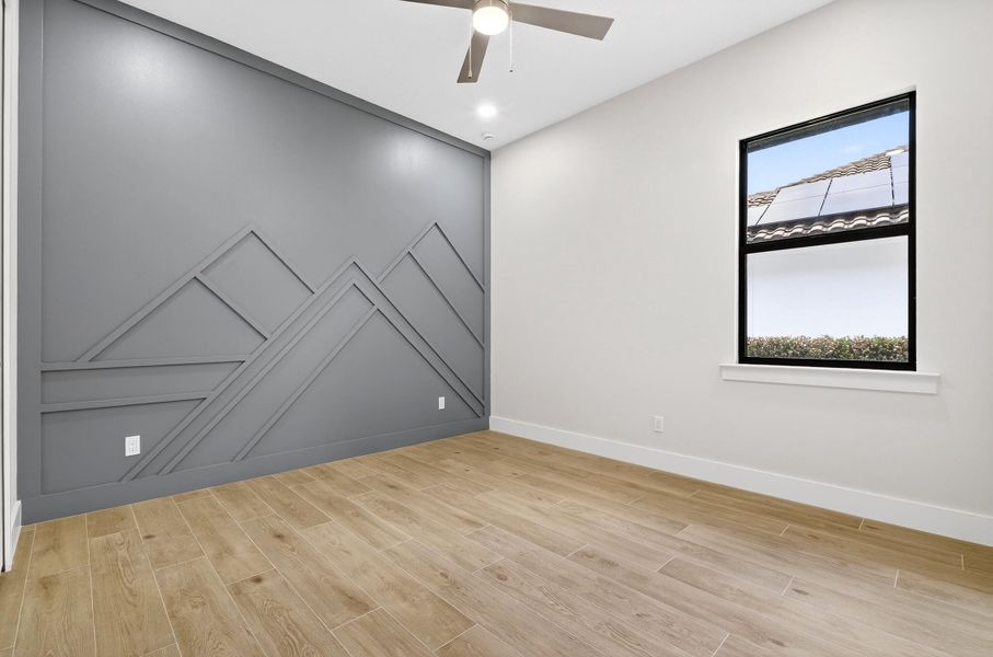 CM MEDIA-13 CM MEDIA-13