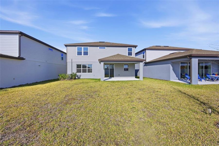 Exterior details and patio area of a home in Marion Ranch, Ocala (Image 3).