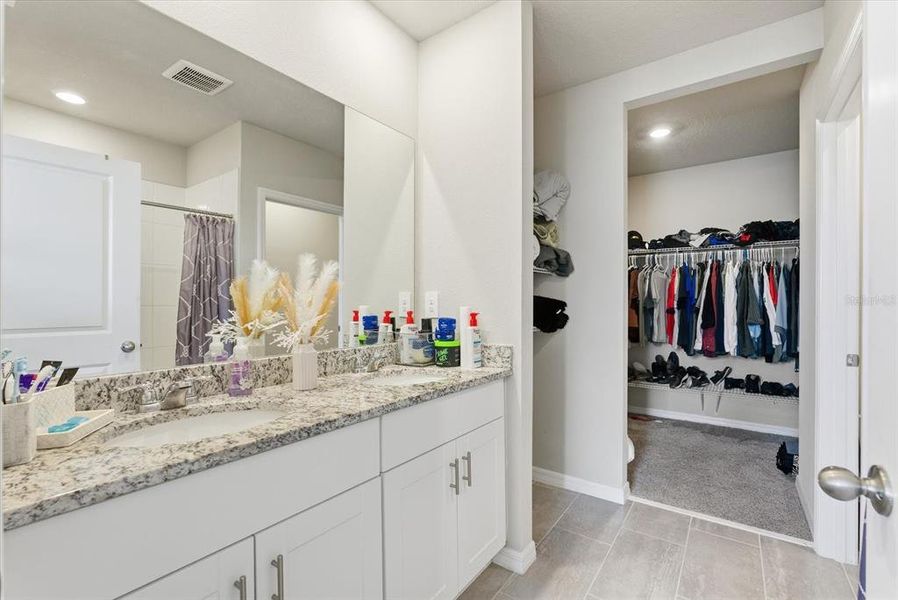 Furnished interior view inside a new home in Park East, Plant City (Image 29). Furnished interior view inside a new home in Park East, Plant City (Image 29).