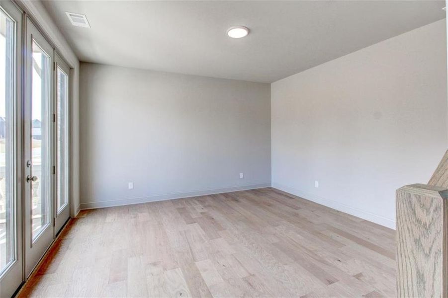 Spacious, unfurnished interior of a new home in , Conyers (Image 18).