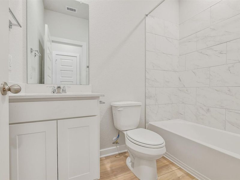 Furnished interior view inside a new home in Lakes at Black Oak, Magnolia (Image 9). Furnished interior view inside a new home in Lakes at Black Oak, Magnolia (Image 9).