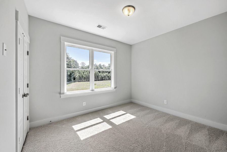 Spacious, unfurnished interior of a new home in , Dorchester (Image 47).