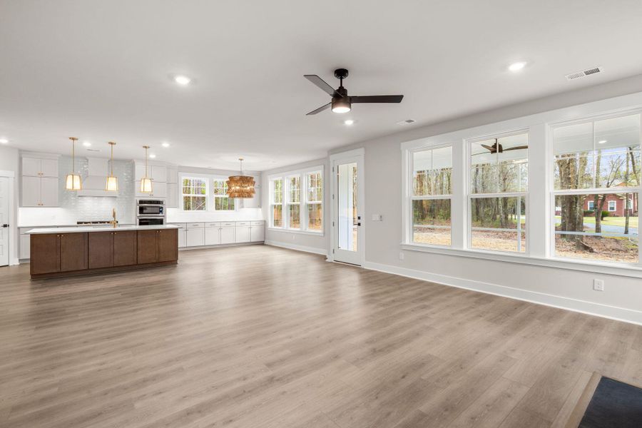 Spacious, unfurnished interior of a new home in , Mount Pleasant (Image 22).