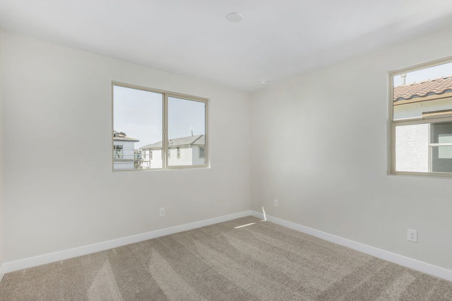 Spacious, unfurnished interior of a new home in Solvida at Estrella, Goodyear (Image 29).