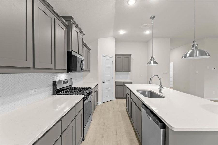 1903 Seminole-Kitchen-3 1903 Seminole-Kitchen-3