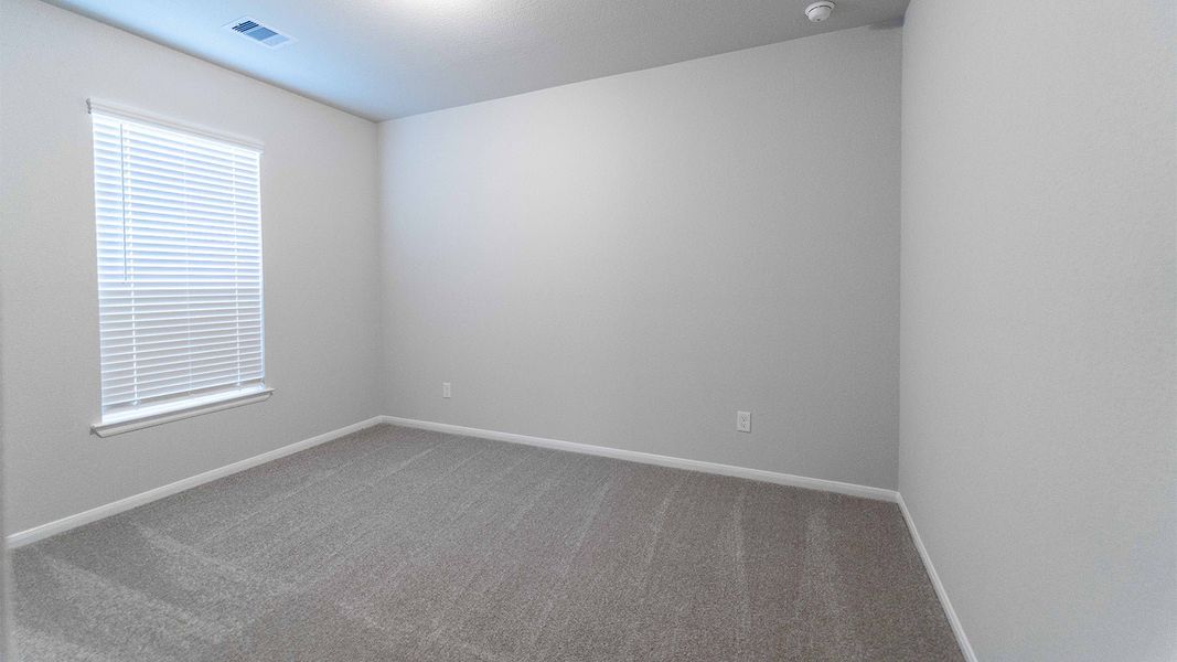 Spacious, unfurnished interior of a new home in Creekhaven, Arcola (Image 25).