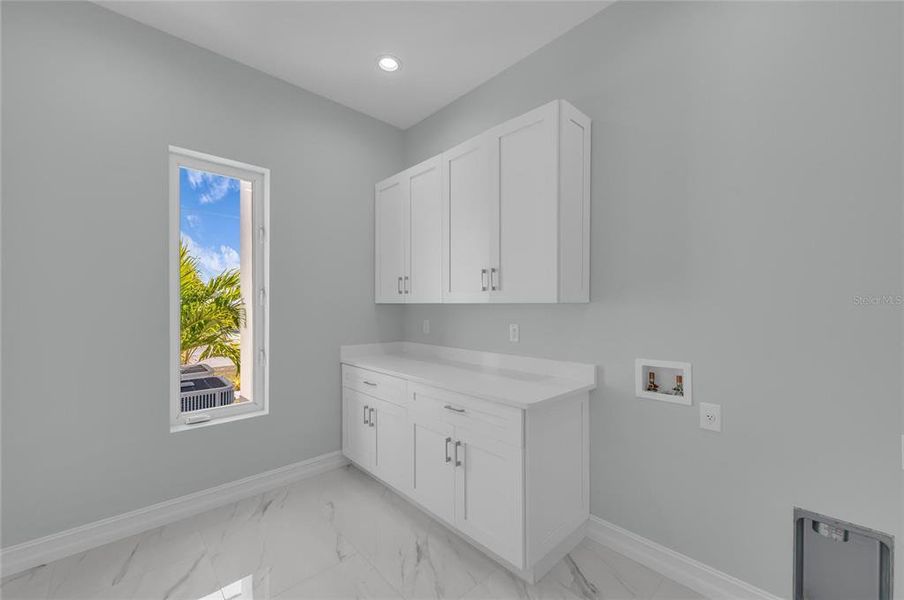 Furnished interior view inside a new home in , Port Charlotte (Image 15).