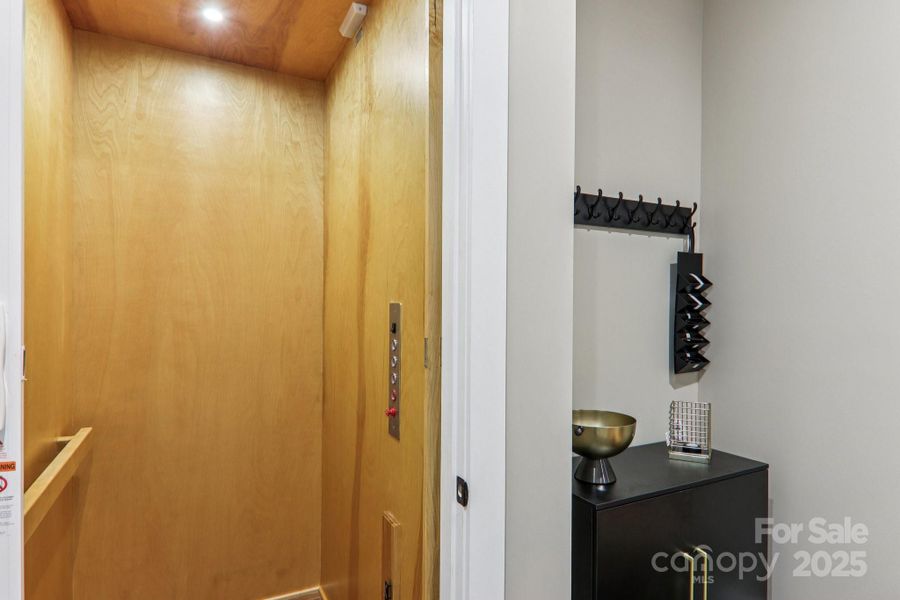 Recent build by Valencia example of finish quality...elevator