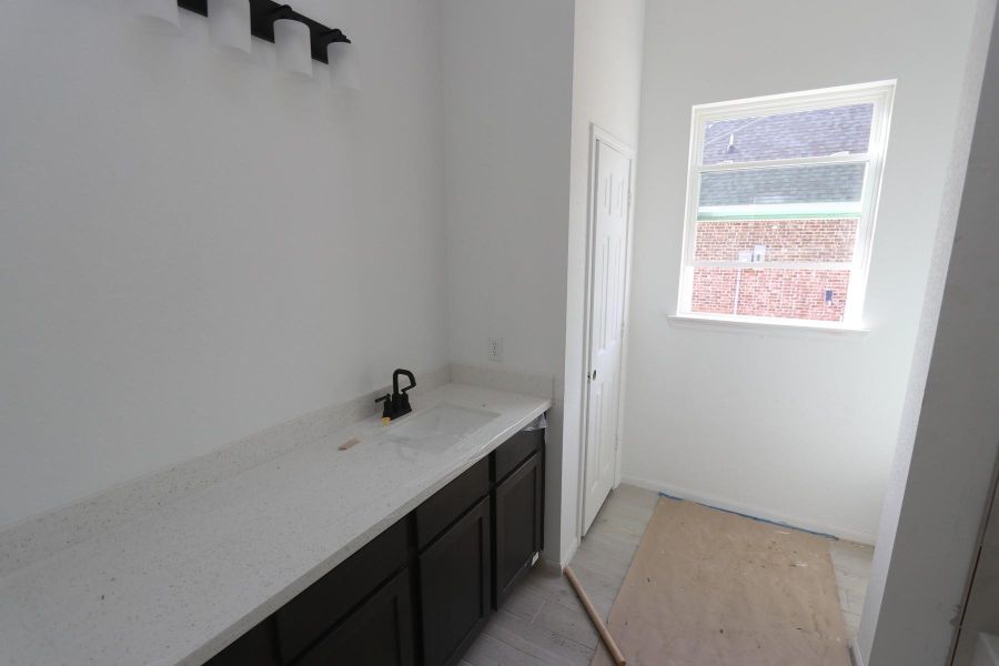 Hall bath - still under construction! Hall bath - still under construction!