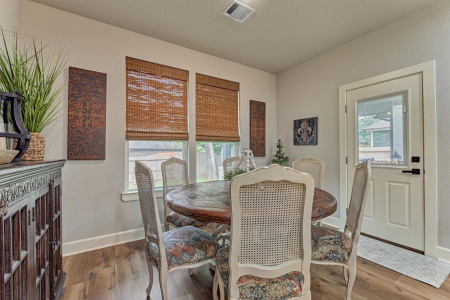 The door to right lead to the expansive covered patio. The door to right lead to the expansive covered patio.
