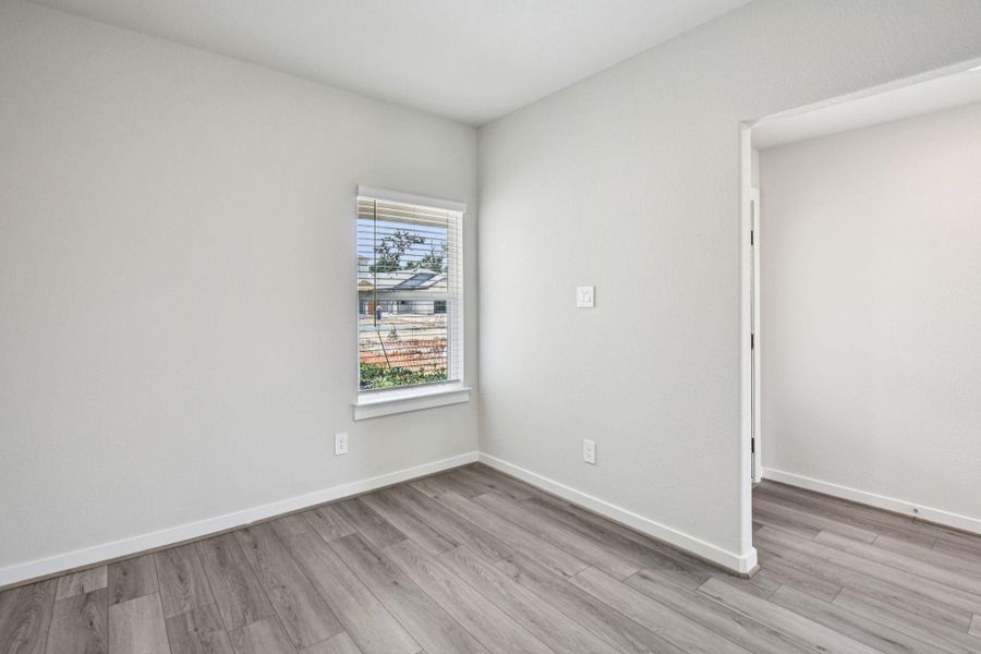 Photo is not of the actual home, but is an inspirational photo of builder’s model home and may depict options, furnishings, and/or decorator features that are not included