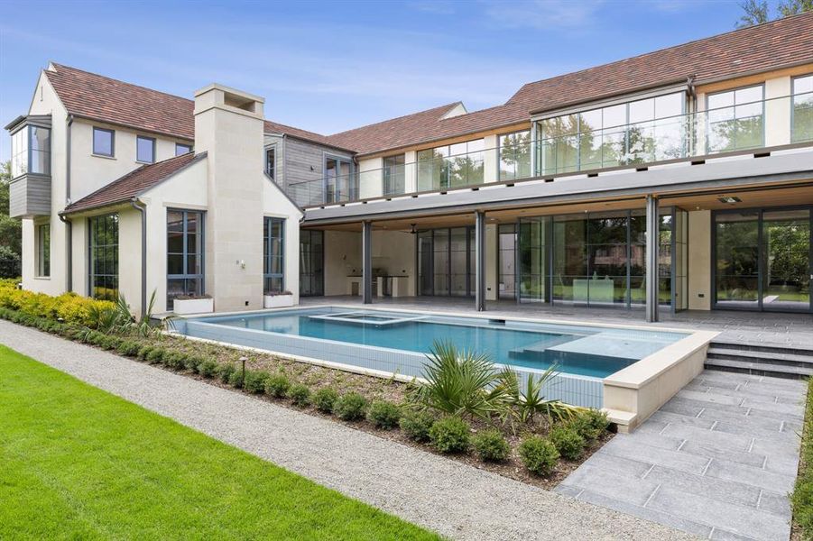 Image 26 of a home in .