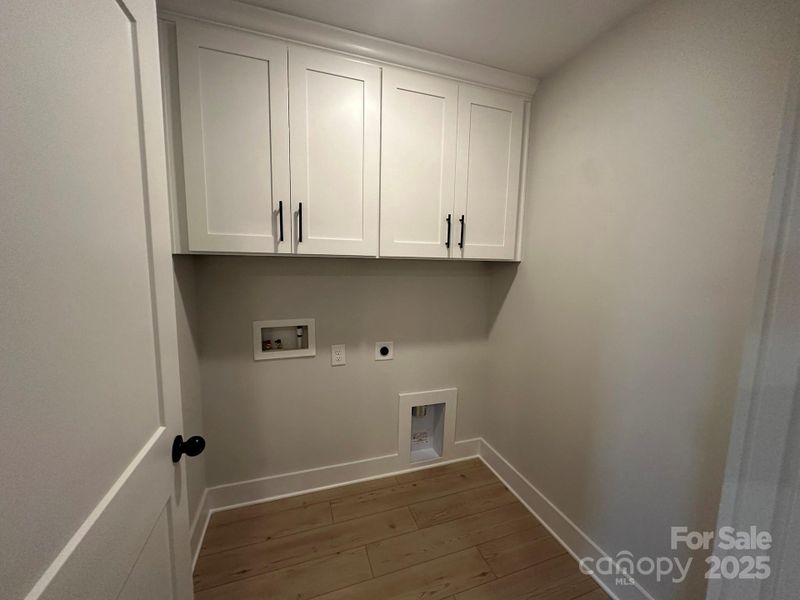 Spacious, unfurnished interior of a new home in , Waxhaw (Image 12).