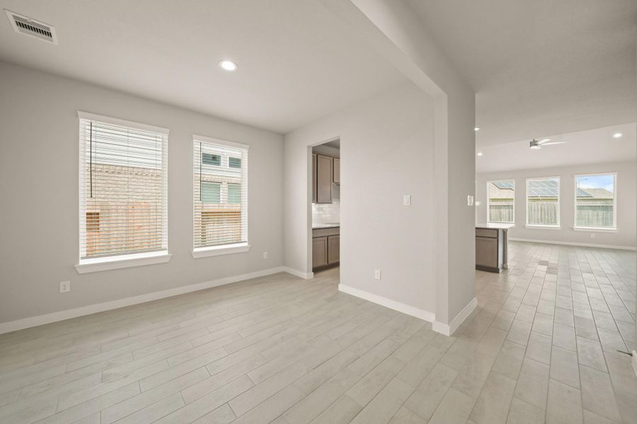 Spacious, unfurnished interior of a new home in Beacon Hill, Waller (Image 11). Spacious, unfurnished interior of a new home in Beacon Hill, Waller (Image 11).