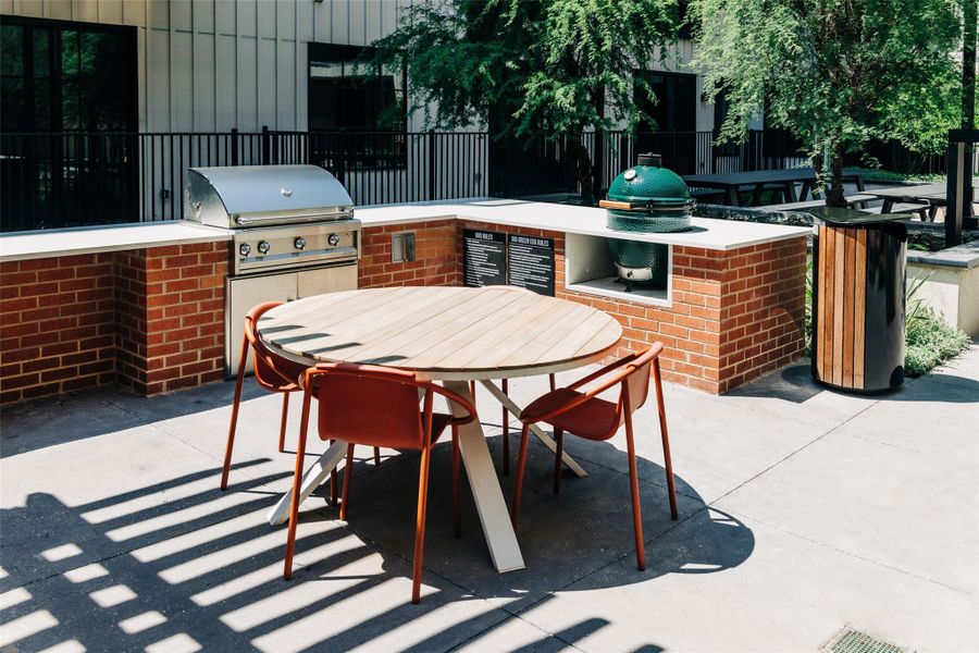 Exterior details and patio area of a home in Congress Lofts Saint Elmo, Austin (Image 1).
