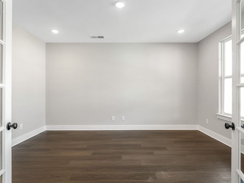 Spacious, unfurnished interior of a new home in Calista Farms, White House (Image 15). Spacious, unfurnished interior of a new home in Calista Farms, White House (Image 15).