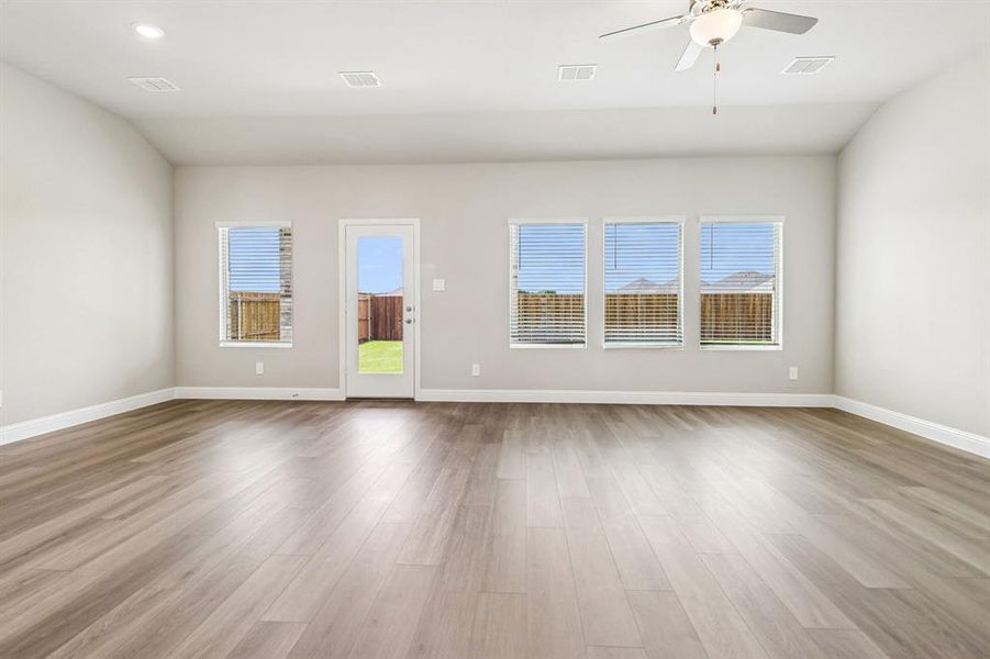 Spacious, unfurnished interior of a new home in Eastridge - Signature Series, Princeton (Image 17). Spacious, unfurnished interior of a new home in Eastridge - Signature Series, Princeton (Image 17).
