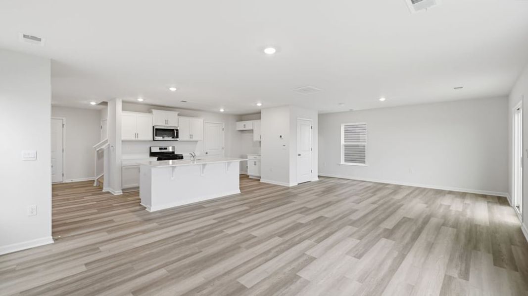 Spacious, unfurnished interior of a new home in Harrier Point, Woodruff (Image 20). Spacious, unfurnished interior of a new home in Harrier Point, Woodruff (Image 20).